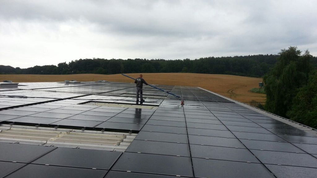 SolarreinigungPV-ReinigungPhotovoltaikreinigung