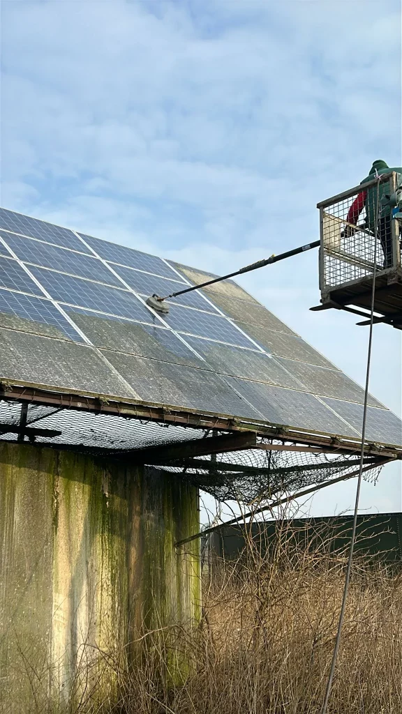Solarreinigung Photovoltaik Reinigung bundesweit Albersdorf, Albsfelde Alkersum Almdorf Alt Bennebek Alt Duvenstedt Alt Mölln Altenhof bei Eckernförde Altenholz Altenkrempe Altenmoor Alveslohe Ammersbek Appen, Kreis Pinneberg Arkebek Arlewatt Armstedt Arnis Arpsdorf Ascheberg (Holstein) Ascheffel Aukrug Aumühle bei Hamburg Ausacker Auufer Aventoft Averlak Aasbüttel Achterwehr Achtrup Aebtissinwisch Agethorst Ahlefeld-Bistensee Ahneby Ahrensbök Ahrensburg Ahrenshöft Ahrenviöl Ahrenviölfeld Bad Bramstedt Bad Oldesloe Bad Schwartau Bad Segeberg Badendorf, Holstein Bahrenfleth Bahrenhof, Holstein Bäk bei Ratzeburg Bälau Bargenstedt Bargfeld-Stegen Bargstall Bargstedt, Holstein Bargteheide Bargum Bark bei Bad Segeberg Barkelsby Barkenholm, Holstein Barlt Barmissen Barmstedt Barnitz, Trave Barsbek Barsbüttel Basedow, Kreis Herzogtum Lauenburg Basthorst, Kreis Herzogtum Lauenburg Bebensee Behlendorf Behrendorf bei Husum Behrensdorf (Ostsee) Beidenfleth Bekdorf bei Wilster Bekmünde Belau bei Wankendorf Beldorf Bendfeld Bendorf, Holstein Bergenhusen Bergewöhrden Beringstedt Berkenthin Beschendorf Besdorf Besenthal Bevern, Holstein Bilsen Bimöhlen Bissee Blekendorf Bliestorf Blomesche Wildnis Blumenthal, Holstein Blunk Böel, Angeln Bohmstedt Böhnhusen Bokel bei Elmshorn Bokel bei Rendsburg Bokelrehm Bokholt-Hanredder Bokhorst bei Schenefeld Böklund Boksee Bollingstedt Bondelum Bönebüttel Bönningstedt Boostedt Bordelum Bordesholm Boren Borgdorf-Seedorf Borgstedt bei Rendsburg Borgsum Borgwedel Börm bei Schleswig Bornholt, Holstein Bornhöved Börnsen Borsfleth Borstel bei Neumünster Borstel-Hohenraden Borstorf Bosau Bosbüll Bösdorf bei Plön Bothkamp Bovenau Böxlund Braak bei Hamburg Braderup bei Niebüll Brammer bei Rendsburg Bramstedtlund Brande-Hörnerkirchen Brebel Bredenbek bei Rendsburg Bredstedt Breiholz Breitenberg bei Itzehoe Breitenburg Breitenfelde, Kreis Herzogtum Lauenburg Brekendorf Breklum Brickeln Brinjahe Brodersby bei Kappeln, Schlei Brodersby bei Schleswig Brodersdorf Brokdorf, Holstein Brokstedt Bröthen, Kreis Herzogtum Lauenburg Brügge, Holstein Brunsbek Brunsbüttel Brunsmark Brunstorf, Kreis Herzogtum Lauenburg Büchen, Lauenburg Buchholz, Dithmarschen Buchholz bei Ratzeburg Buchhorst, Kreis Herzogtum Lauenburg Büdelsdorf Bühnsdorf Bullenkuhlen Bünsdorf Bunsoh, Dithmarschen Burg (Dithmarschen) Busdorf bei Schleswig Busenwurth Büsum Büsumer Deichhausen Büttel, Westholst Christiansholm Christinenthal, Holstein Dagebüll Dägeling Dahme, Holstein Dahmker Daldorf Dalldorf, Kreis Herzogtum Lauenburg Damendorf Damlos Dammfleth Damp Damsdorf, Kreis Segeberg Dänischenhagen Dannau, Kreis Plön Dannewerk Dassendorf Dätgen Delingsdorf Dellstedt Delve, Holstein Dersau, Kreis Plön Diekhusen-Fahrstedt Dingen, Dithmarschen Dobersdorf, Holstein Dollerup Dollrottfeld D örnick Dörphof Dörpling Dörpstedt bei Schleswig Drage, Nordfriesland Drage bei Hohenaspe Dreggers Drelsdorf Düchelsdorf Dunsum Duvensee Eckernförde Ecklak Eddelak Eggebek Eggstedt, Holstein Ehndorf Einhaus bei Ratzeburg Eisendorf, Holstein Ekenis Elisabeth-Sophien-Koog Ellerau, Holstein Ellerbek, Kreis Pinneberg Ellerdorf Ellerhoop Ellhöft Ellingstedt Elmenhorst, Kreis Herzogtum Lauenburg Elmenhorst, Kreis Stormarn Elmshorn Elpersbüttel Elsdorf-Westermühlen Elskop Embühren Emkendorf bei Rendsburg Emmelsbüll-Horsbüll Enge-Sande Engelbrechtsche Wildnis Epenwöhrden Erfde Escheburg Esgrus Eutin HH Bereich Hamburg-Altstadt, Billbrook, Billstedt, Borgfelde, Finkenwerder, HafenCity, Hamm, Hammerbrook, Horn, Kleiner Grasbrook, Neustadt, Neuwerk (Exklave), Rothenburgsort, St. Georg, St. Pauli, Steinwerder, Veddel, Waltershof, Wilhelmsburg, Altona-Altstadt, Altona-Nord, Bahrenfeld, Blankenese, Groß Flottbek, Iserbrook, Lurup, Nienstedten, Osdorf, Othmarschen, Ottensen, Rissen, Sternschanze, Sülldorf, Andervenne, Beesten, Börger, Dersum, Dohren, Esterwegen, Fresenburg, Gersten, Handrup, Haselünne, Herzlake, Hüven, Kluse, Lahn, Lehe, Lingen, Lünne Stolk Stolpe bei Neumünster Stoltebüll Stoltenberg Stördorf Störkathen Strande, Holstein Strübbel Struckum Strukdorf Struvenhütten Struxdorf Stubben bei Bad Oldesloe Stuvenborn Süderau Süderbrarup Süderdeich, Dithmarschen Süderdorf Süderende auf Föhr Süderfahrenstedt Süderhackstedt Süderhastedt, Holstein Süderheistedt Süderhöft Süderlügum Südermarsch bei Husum Süderstapel Sülfeld Süsel Sylt Taarstedt Tackesdorf Talkau Tangstedt, Kreis Pinneberg Tangstedt, Kreis Stormarn Tappendorf Tarbek Tarp Tasdorf Tastrup bei Flensburg Tating, Eiderstedt Techelsdorf Tellingstedt Tensbüttel-Röst Tensfeld Tetenbüll Tetenhusen Thaden Thumby, Schwansen Tielen bei Erfde Tielenhemme Timmaspe Timmendorfer Strand Tinningstedt Todenbüttel Todendorf, Kreis Stormarn Todesfelde Tolk Tönning (Nordseebad) Tornesch Tramm, Kreis Herzogtum Lauenburg Trappenkamp Travenbrück Travenhorst Traventhal Treia bei Schleswig Tremsbüttel Trennewurth Trittau Tröndel Tümlauer Koog Tüttendorf Twedt bei Schleswig Fahrdorf Fahren, Holstein Fahrenkrug Fargau-Pratjau Fedderingen Fehmarn Felde, Holstein Feldhorst Felm Fiefbergen Fitzbek Fitzen Fleckeby Flensburg Flintbek Fockbek Föhrden-Barl Fredeburg bei Ratzeburg Fredesdorf Freienwill bei Flensburg Fresendelf Frestedt Friedrich-Wilhelm-Lübke-Koog Friedrichsgabekoog Friedrichsgraben Friedrichsholm Friedrichskoog, Dithmarschen Friedrichstadt an der Eider Fuhlendorf bei Wiemersdorf Fuhlenhagen Galmsbüll Gammelby bei Eckernförde Garding Garding, Kirchspiel Gaushorn Geesthacht Gelting, Angeln Geltorf Geschendorf Gettorf Giekau Giesensdorf bei Ratzeburg Glasau Glinde, Kreis Stormarn Glücksburg (Ostsee) Glückstadt Glüsing, Dithmarschen Gnutz Göhl Gokels Goldebek, Nordfriesland Goldelund Göldenitz bei Berkenthin Goltoft Gönnebek Goosefeld Göttin, Kreis Herzogtum Lauenburg Grabau bei Schwarzenbek Grabau, Kreis Stormarn Grambek Grande Grauel Grebin Gremersdorf, Holstein Grevenkop Grevenkrug Gribbohm Grinau Gröde, Hallig Grödersby Grömitz Grönwohld, Kreis Stormarn Groß Boden Groß Buchwald Groß Disnack Groß Grönau Groß Kummerfeld Groß Niendorf, Holstein Groß Nordende Groß Offenseth-Aspern Groß Pampau Groß Rheide Groß Rönnau Groß Sarau Groß Schenkenberg Groß Vollstedt Groß Wittensee Großbarkau Großenaspe Großenbrode Großenrade Großensee, Kreis Stormarn Großenwiehe Großhansdorf Großharrie Großsolt Grothusenkoog Grove Groven, Dithmarschen Grube, Holstein Grundhof bei Flensburg Güby Gudendorf, Holstein Gudow, Kreis Herzogtum Lauenburg Gülzow, Kreis Herzogtum Lauenburg Güster Haale Haby Hadenfeld Hagen bei Bad Bramstedt Hooge, Hallig Halstenbek, Holstein Hamberge, Holstein Hamdorf bei Rendsburg Hamfelde (Herzogtum Lauenburg) Hamfelde in Holstein (Kreis Stormarn) Hammoor bei Ahrensburg Hamwarde Hamweddel Handewitt Hanerau-Hademarschen Hardebek Harmsdorf bei Ratzeburg Harmsdorf, Holstein Harrislee Hartenholm Haselau Haseldorf Haselund Hasenkrug bei Brokstedt Hasenmoor Hasloh Hasselberg, Ostsee Haßmoor Hattstedt Hattstedtermarsch Havekost bei Schwarzenbek Havetoft Havetoftloit Hedwigenkoog Heede bei Barmstedt Heide / Holstein Heidekamp Heidgraben Heidmoor, Holstein Heidmühlen, Holstein Heikendorf Holstein Heiligenhafen, Holstein Heiligenstedten Heiligenstedtenerkamp Heilshoop Heinkenborstel Heist Helgoland Hellschen-Heringsand-Unterschaar Helmstorf bei Lütjenburg Helse Hemdingen Hemme, Holstein Hemmingstedt Hennstedt / Dithmarschen Hennstedt bei Itzehoe Henstedt-Ulzburg Heringsdorf, Holstein Herzhorn, Holstein Hetlingen Hillgroven Hingstheide Hitzhusen Hochdonn Hodorf Hoffeld bei Bordesholm Högel Högersdorf Högsdorf Hohenaspe Hohenfelde bei Kiel Hohenfelde bei Elmshorn Hohenfelde, Kreis Stormarn Hohenhorn Hohenlockstedt Hohenwestedt Hohn bei Rendsburg Höhndorf Hohwacht (Ostsee) Hoisdorf Hollenbek, Kreis Herzogtum Lauenburg Hollingstedt bei Delve Hollingstedt bei Schleswig Holm bei Süderlügum Holm, Kreis Pinneberg Holstenniendorf Holt bei Medelby Holtsee Holzbunge Holzdorf bei Eckernförde Honigsee Hornbek Hörnum (Sylt) Horst, Kreis Herzogtum Lauenburg Horst (Holstein) Horstedt bei Husum Hörsten bei Rendsburg Hörup Hövede Hude bei Husum Huje Hummelfeld Humptrup Hürup Husby bei Flensburg Hüsby Husum, Nordsee Hüttblek Hütten bei Ascheffel Idstedt Immenstedt bei Albersdorf Immenstedt, Nordfriesland Itzehoe Itzstedt Jagel bei Schleswig Jahrsdorf, Holstein Janneby Jardelund Jerrishoe Jersbek Jevenstedt Joldelund Jörl Jübek Juliusburg HH Bereich Eidelstedt, Eimsbüttel, Harvestehude, Hoheluft-West, Lokstedt, Niendorf, Rotherbaum, Schnelsen, Stellingen, Alsterdorf, Barmbek-Nord, Barmbek-Süd, Dulsberg, Eppendorf, Fuhlsbüttel, Groß Borstel, Hohenfelde, Hoheluft-Ost, Langenhorn, Ohlsdorf, Uhlenhorst, Winterhude, Bergstedt, Bramfeld, Duvenstedt, Eilbek, Farmsen-Berne, Hummelsbüttel, Jenfeld, Lemsahl-Mellingstedt, Marienthal, Poppenbüttel, Rahlstedt, Messingen, Neulehe, Oberlangen, Rastdorf, Rhede, Schapen, Spahnharrenstätte, Stavern, Sustrum, Twist, Walchum, Werpeloh, Wippingen, Bawinkel, Bockhorst, Breddenberg, Holland Niederlande Uelvesbüll Uetersen Uelsby Ulsnis Uphusum bei Süderlügum Utersum Vaale, Holstein Vaalermoor Viöl Vollerwiek Vollstedt Volsemenhusen Waabs Wacken Wagersrott Wahlstedt Wahlstorf bei Preetz Wakendorf I Wakendorf bei Henstedt-Ulzburg Walksfelde Wallen, Holstein Wallsbüll bei Flensburg Wanderup Kiel Kaaks Kabelhorst Kaisborstel Kaiser-Wilhelm-Koog Kaltenkirchen, Holstein Kalübbe, Holstein Kampen (Sylt) Kankelau Kappeln, Schlei Karby, Schwansen Karlum Karolinenkoog Kasseburg bei Trittau Kasseedorf Kastorf, Holstein Katharinenheerd Kattendorf Kayhude Kellenhusen (Ostsee) Kellinghusen Kiebitzreihe Kiesby Kirchbarkau Kirchnüchel Kisdorf, Holstein Kittlitz bei Ratzeburg Klamp Klanxbüll Klappholz Klein Barkau Klein Bennebek Klein Gladebrügge Klein Nordende Klein Offenseth-Sparrieshoop Klein Pampau Klein Rheide Klein Rönnau Klein Wesenberg Klein Wittensee Klein Zecher Klempau Kletkamp Kleve, Dithmarschen Kleve bei Itzehoe Klinkrade, Kreis Herzogtum Lauenburg Klixbüll Koberg, Kreis Herzogtum Lauenburg Köhn Koldenbüttel Kolkerheide Kollmar Kollmoor bei Itzehoe Kölln-Reisiek Kollow, Kreis Herzogtum Lauenburg Königshügel Kosel bei Eckernförde Köthel (Herzogtum Lauenburg) Köthel (Stormarn) Kotzenbüll Krempdorf Krempe, Holstein Krempel, Holstein Kremperheide Krempermoor Krems II Krogaspe Krokau Kronprinzenkoog Kronsgaard Kronshagen Kronsmoor bei Westermoor Kropp bei Schleswig Kröppelshagen-Fahrendorf Krukow, Kreis Herzogtum Lauenburg Krummbek, Holstein Krummendiek Krummesse Krummwisch Krumstedt Krüzen Kuddewörde Kuden Kudensee Kühren bei Preetz Kühsen Kükels Kulpin bei Ratzeburg Kummerfeld bei Pinneberg Lübeck Labenz Laboe Ladelund Lägerdorf Lammershagen, Holstein Landrecht Landscheide bei Sankt Margarethen Langballig Langeln, Kreis Pinneberg Langeneß Langenhorn bei Husum Langenlehsten Langstedt Langwedel, Holstein Lankau Lanze, Kreis Herzogtum Lauenburg Lasbek, Kreis Stormarn Latendorf Lauenburg / Elbe Lebrade Leck Leezen, Holstein Lehe, Dithmarschen Lehmkuhlen bei Preetz Lehmrade, Holstein Lensahn Lentföhrden Lexgaard Lieth Linau Lindau bei Kiel Linden, Holstein Lindewitt List, Sylt Lockstedt, Holstein Lohbarbek Lohe-Föhrden Lohe-Rickelshof Loit Looft Loop, Holstein Loose bei Eckernförde Löptin Lottorf Löwenstedt Lüchow bei Sandesneben Luhnstedt Lunden, Holstein Lürschau Lütau Lütjenburg, Holstein Lütjenholm Lütjensee Lütjenwestedt Lutterbek Lutzhorn Maasbüll bei Flensburg Maasholm Malente Manhagen bei Lensahn Marne, Holstein Marnerdeich Martensrade Mechow bei Ratzeburg Meddewade Medelby Meezen Meggerdorf Mehlbek Meldorf (Holstein) Melsdorf Meyn Midlum, Föhr Mielkendorf Mildstedt Möhnsen Mohrkirch Molfsee Mölln, Kreis Herzogtum Lauenburg Mönkeberg Mönkhagen Mönkloh Moordiek bei Westermoor Moorhusen bei Wilster Moorrege bei Uetersen Mörel bei Hohenwestedt Mözen Mucheln Mühbrook Mühlenbarbek Mühlenrade Munkbrarup Münsterdorf Müssen, Kreis Herzogtum Lauenburg Mustin bei Ratzeburg Nahe Nebel, Amrum Negenharrie Negernbötel Nehms Nehmten Neritz bei Bad Oldesloe Nettelsee Neu Duvenstedt Neuberend Neudorf-Bornstein Neuenbrook, Holstein Neuendeich bei Uetersen Neuendorf bei Elmshorn Neuendorf-Sachsenbande Neuengörs Neuenkirchen, Dithmarschen Neufeld, Dithmarschen Neufelderkoog Neukirchen bei Niebüll Neukirchen bei Oldenburg in Holstein Neumünster, Holstein Neustadt in Holstein Neuwittenbek Neversdorf Nieblum Niebüll (Schleswig) Nieby bei Gelting, Angeln Nienborstel Nienbüttel bei Wacken Niendorf bei Berkenthin Niendorf / Stecknitz Nienwohld Niesgrau Nindorf bei Meldorf Nindorf bei Neumünster Noer Norddeich, Dithmarschen Norddorf, Amrum Norderbrarup Norderfriedrichskoog Norderheistedt Nordermeldorf Norderstapel Norderstedt Norderwöhrden Nordhackstedt Nordhastedt Nordstrand Norstedt HH Bereich Sasel, Steilshoop, Tonndorf, Volksdorf, Wandsbek, Wellingsbüttel, Wohldorf-Ohlstedt, Allermöhe, Altengamme, Bergedorf, Billwerder, Curslack, Kirchwerder, Lohbrügge, Moorfleet, Neuallermöhe, Neuengamme, Ochsenwerder, Reitbrook, Spadenland, Tatenberg, Altenwerder, Cranz, Eißendorf, Francop, Gut Moor, Harburg, Hausbruch, Heimfeld, Langenbek, Marmstorf, Moorburg, Neuenfelde, Dörpen, Emsbüren, Freren, Geeste, Groß Berßen, Haren, Heede, Hilkenbrook, Klein Berßen, Lähden, Langen, Lengerich, Lorup, Meppen, Neubörger, Niederlangen Wangelau Wangels Wankendorf Wapelfeld Warder bei Neumünster Warnau bei Nettelsee Warringholz Warwerort Wasbek Wattenbek Weddelbrook Weddingstedt Wedel Weede Wees Weesby Welmbüttel Welt Wendtorf Wennbüttel Wenningstedt (Sylt) Wensin Wentorf (Amt Sandesneben) Wentorf bei Hamburg Wesenberg, Holstein Wesselburen Wesselburener Deichhausen Wesselburenerkoog Wesseln, Dithmarschen Westensee Wester-Ohrstedt Westerau, Holstein Westerborstel Westerdeichstrich Westerhever Westerholz bei Baureinigung Nortorf bei Neumünster Nortorf bei Wilster Nottfeld Ostdeutschland Neumünster Niebüll Schleswig Brandenburg Mecklenburg-Vorpommern Sachsen Sachsen-Anhalt Thüringen Nusse Kiel Husum Annaburg Dithmarschen Rendsburg Tönning Schleswig Bredstedt Nordfriesland Hamburg Scheessel Mecklenburg Nübbel bei Rendsburg Nübel bei Schleswig Nusse Nutteln, Holstein Nützen Ockholm Odderade Oelixdorf Oering, Holstein Oersberg Oersdorf bei Neumünster Oeschebüttel Oesterdeichstrich Oesterwurth Oevenum Oeversee Offenbüttel Oldenborstel Oldenburg in Holstein Oldenbüttel bei Hanerau-Hademarschen Oldendorf, Holstein Oldenhütten Oldenswort Oldersbek Olderup Oldsum Osdorf bei Kiel Ostenfeld (Husum) Ostenfeld (Rendsburg) Oster-Ohrstedt Osterby bei Eckernförde Osterby bei Medelby Osterhever Osterhorn Osterrade, Dithmarschen Osterrönfeld Osterstedt Ostrohe Oststeinbek Ottenbüttel Ottendorf bei Kiel Owschlag Padenstedt Pahlen Panker Panten Passade Peissen, Holstein Pellworm Pinneberg Plön / Holstein Pogeez Poggensee bei Nusse Pohnsdorf bei Preetz Pölitz, Kreis Stormarn Pommerby bei Gelting, Angeln Poppenbüll Pöschendorf Postfeld Poyenberg Prasdorf Preetz, Holstein Prinzenmoor Prisdorf Probsteierhagen Pronstorf Puls Quarnbek Quarnstedt bei Wrist Quern Quickborn, Dithmarschen Quickborn, Kreis Pinneberg Raa-Besenbek Rabel Rabenholz bei Gelting, Angeln Rabenkirchen-Faulück Rade bei Fitzbek Rade bei Hohenwestedt Rade bei Rendsburg Ramhusen Ramstedt, Nordfriesland Rantrum bei Husum Rantzau Rastorf, Holstein Ratekau Rathjensdorf Ratzeburg Rausdorf, Kreis Stormarn Reesdorf bei Kiel Reher, Holstein Rehhorst, Holstein Rehm-Flehde-Bargen Reinbek Reinfeld (Holstein) Reinsbüttel Rellingen Remmels Rendsburg Rendswühren Rethwisch bei Lägerdorf Rethwisch, Kreis Stormarn Reußenköge Rickert Rickling Riepsdorf Rieseby Ringsberg Risum-Lindholm Ritzerau Rodenäs Rodenbek bei Kiel Rohlstorf, Holstein Römnitz Rondeshagen Rosdorf, Holstein Roseburg Rüde bei Satrup Rügge Ruhwinkel Rumohr Rümpel Sahms Salem bei Ratzeburg Sandesneben Sankt Annen, Dithmarschen Sankt Margarethen Sankt Michaelisdonn Sankt Peter-Ording Sarlhusen Sarzbüttel Satrup Saustrup Schaalby Schacht-Audorf Schackendorf bei Bad Segeberg Schafflund Schafstedt, Dithmarschen Schalkholz Scharbeutz Schashagen Scheggerott Schellhorn bei Preetz Schenefeld bei Hamburg Schenefeld, Mittelholstein Schieren bei Bad Segeberg Schierensee, Holstein Schillsdorf Schinkel bei Gettorf Schiphorst Schlesen Schleswig Schlichting, Dithmarschen Schlotfeld Schmalensee Schmalfeld, Holstein Schmalstede Schmedeswurth Schmilau Schnakenbek Schnarup-Thumby Schönbek, Holstein Schönberg (Kreis Herzogtum Lauenburg) Schönberg (Holstein) Schönhorst, Holstein Schönkirchen, Holstein Schönwalde am Bungsberg Schretstaken Schrum, Dithmarschen Schuby bei Schleswig Schulendorf, Lauenburg Schülldorf Schülp, Dithmarschen Schülp bei Nortorf Schülp bei Rendsburg Schürensöhlen Schwabstedt Schwartbuck Schwarzenbek Schwedeneck Schwentinental Schwesing Schwissel Seedorf, Kreis Herzogtum Lauenburg Seedorf bei Bad Segeberg Seefeld bei Hanerau-Hademarschen Seester Seestermühe Seeth bei Husum Seeth-Ekholt Sehestedt, Eider Selent, Holstein Selk Seth, Holstein Siebenbäumen Siebeneichen, Kreis Herzogtum Lauenburg Siek, Kreis Stormarn Sierksdorf Sierksrade Sievershütten Sieverstedt Siezbüttel Silberstedt Silzen Simonsberg bei Husum Sirksfelde Sollerup Sollwitt Sommerland Sönnebüll Sophienhamm Sören Sörup Sprakebüll Stadum Stafstedt bei Rendsburg Stakendorf Stangheck Stapelfeld, Bezirk Hamburg Stedesand Steenfeld Stein bei Laboe Steinberg bei Flensburg Steinbergkirche Steinburg, Kreis Stormarn Steinfeld bei Schleswig Steinhorst, Kreis Herzogtum Lauenburg Stelle-Wittenwurth Sterley Sterup Stipsdorf Stockelsdorf Stocksee HH Bereich Neugraben-Fischbek, Neuland, Rönneburg, Sinstorf, Wilstorf, Brunswik, Düsternbrook, Ellerbek, Elmschenhagen, Gaarden, Hammer, Hassee, Hasseldieksdamm, Holtenau, Kronsburg, Kroog, Meimersdorf, Mettenhof, Mitte, Moorsee, Neumühlen-Dietrichsdorf, Oppendorf, Pries-Friedrichsort, Ravensberg, Rönne, Russee, Schilksee, Schreventeich, Steenbek-Projensdorf, Suchsdorf, Vieburg,Papenburg, Renkenberge, Salzbergen, Sögel, Spelle, Surwold, Thuine, Vrees, Werlte, Wettrup